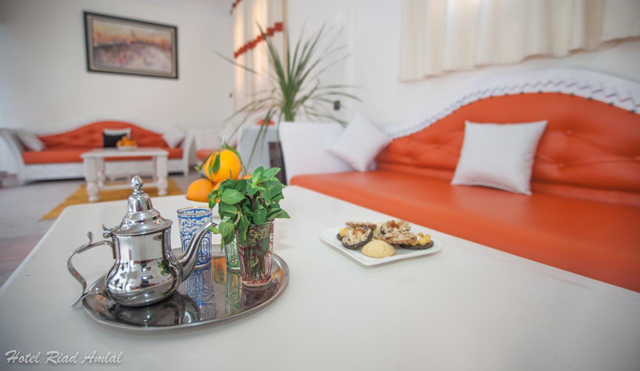 Hotel Riad Amlal 瓦尔扎扎特 外观 照片